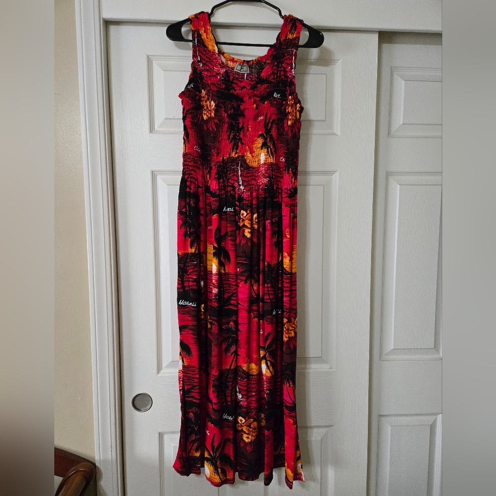 Hawaiian Tropical Red and Black Maxi Dress